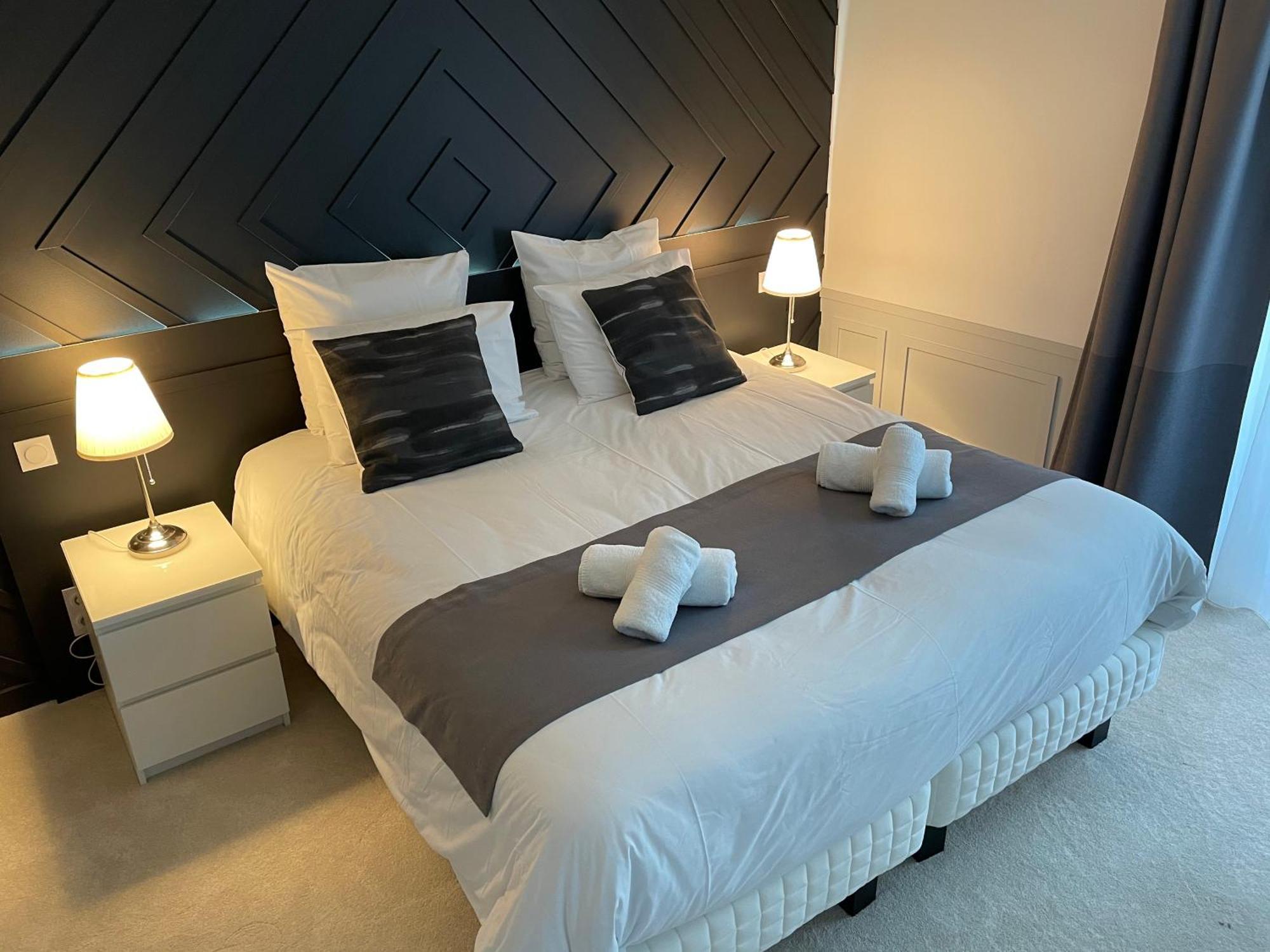 Le Troncais Hotel Saint-Bonnet-Tronçais Екстериор снимка