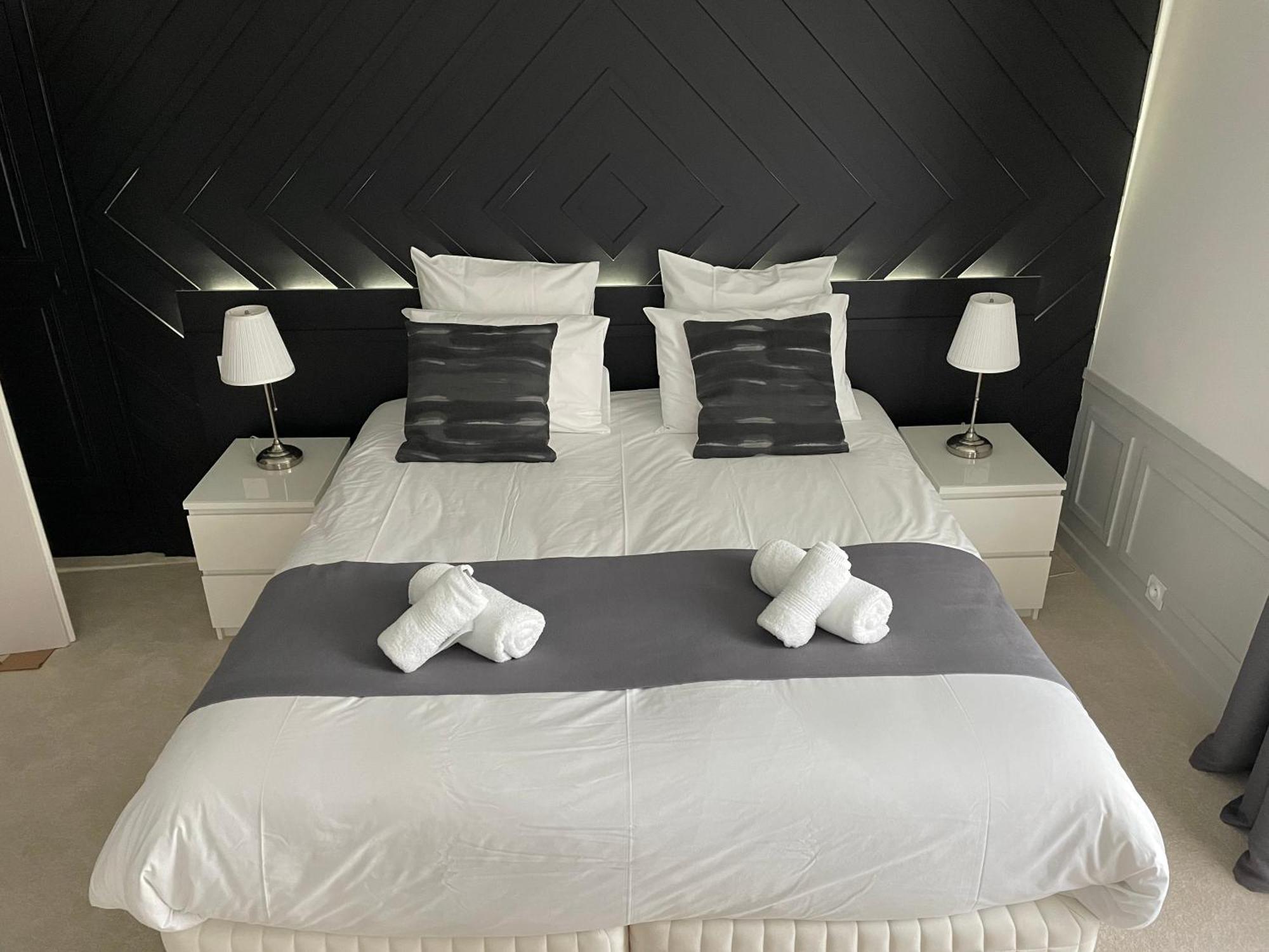 Le Troncais Hotel Saint-Bonnet-Tronçais Екстериор снимка