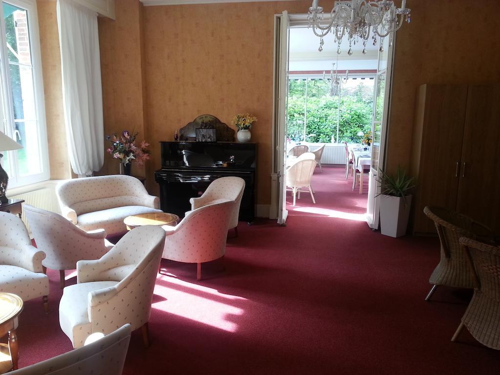 Le Troncais Hotel Saint-Bonnet-Tronçais Екстериор снимка